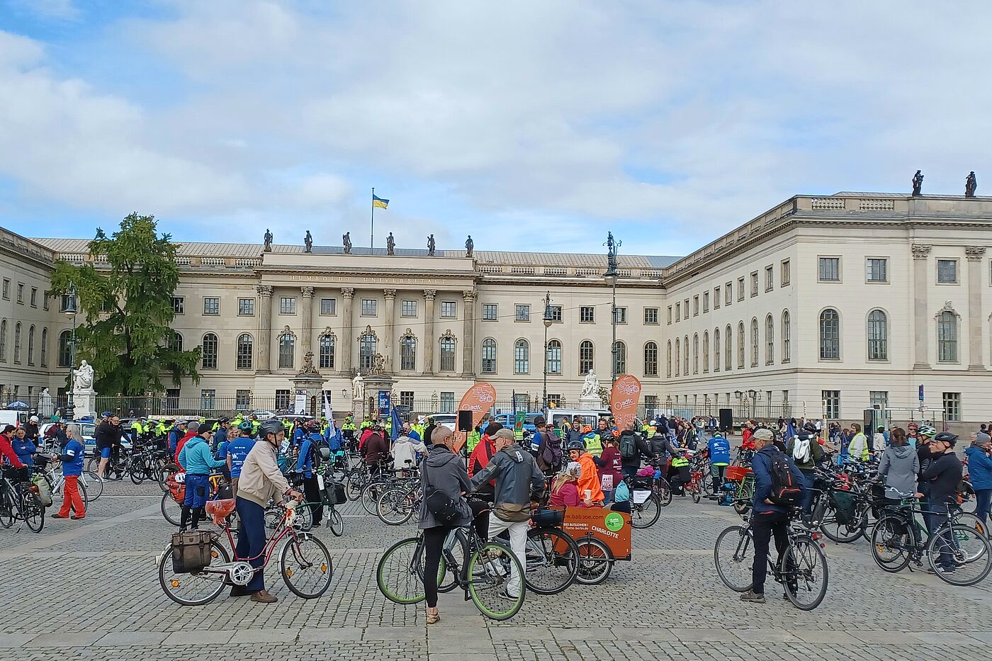 Demo Start der Fahrrad-Kreisfahrt 2022 beim Bebelplatz´