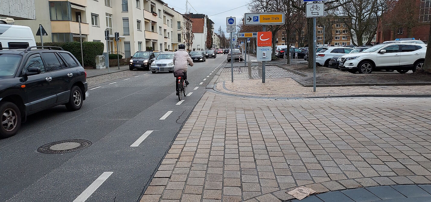 Prager Straße - Fahrradstraße