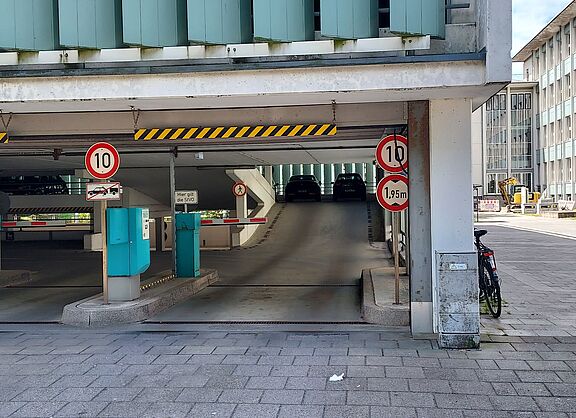 Parkhaus Rampenstraße. Wo sollen hier Fahrradboxen sein?