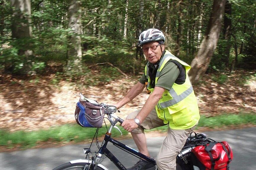 Klaus Hertling Klaus Hertling